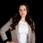 Brooke@2x